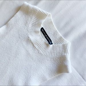 Brandy Melville White Knit Crop Top